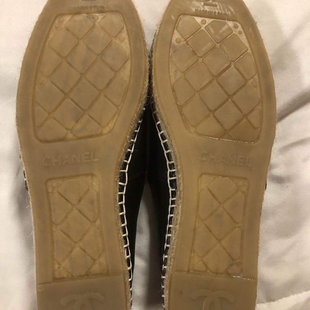 Like new Chanel espadrilles. - Picture 6 of 8